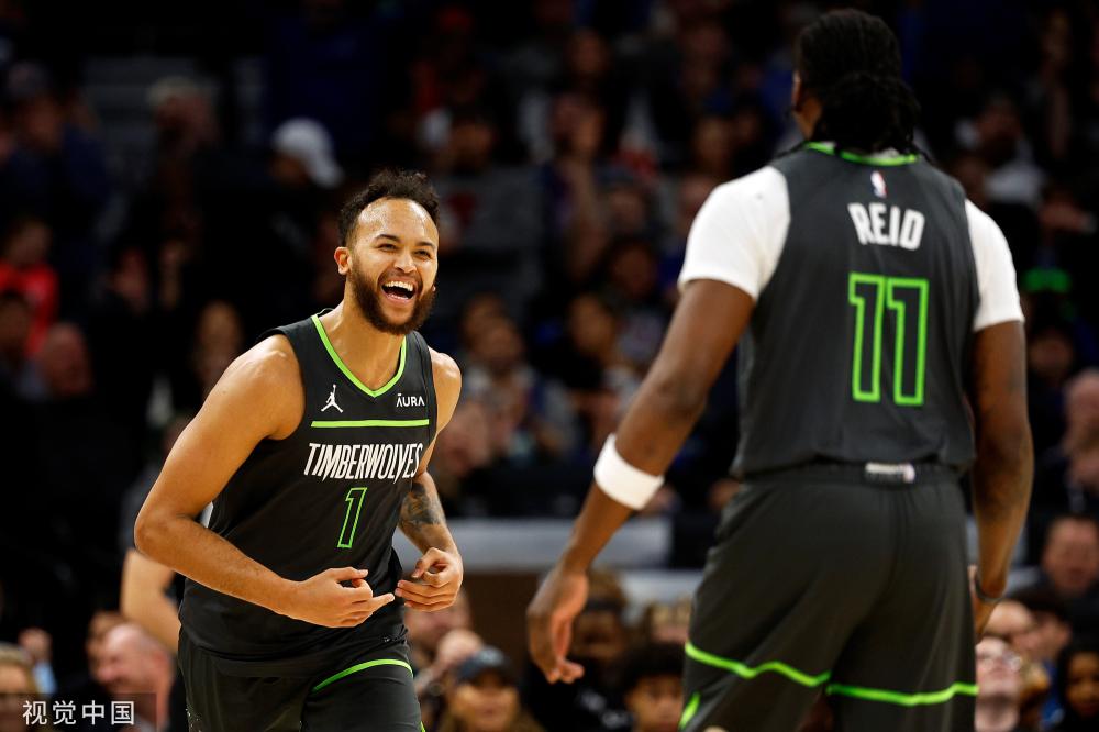 重新调整其 重新调整其