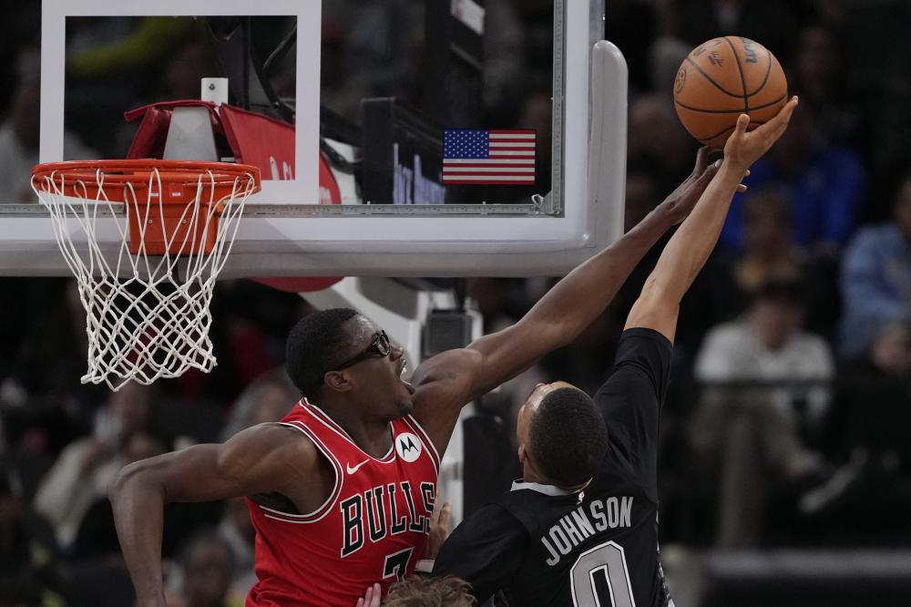 拉菲尼亚：我和贝尔萨很愉快，现在的成就几乎都要归功于他