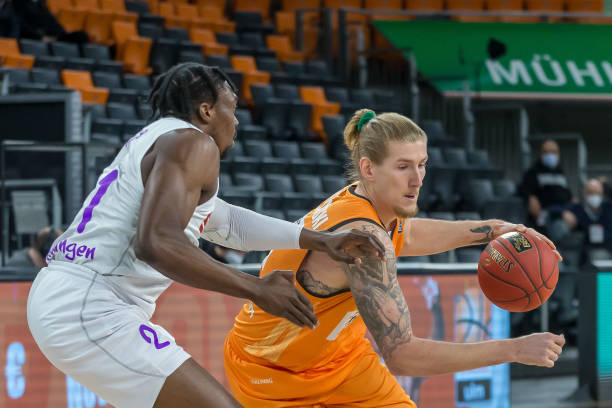 引入艾克森 引入艾克森