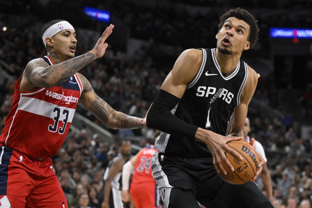 姆巴佩独造3球，超凯恩哈兰德独享五大联赛第1，皇马3-0毕尔巴鄂